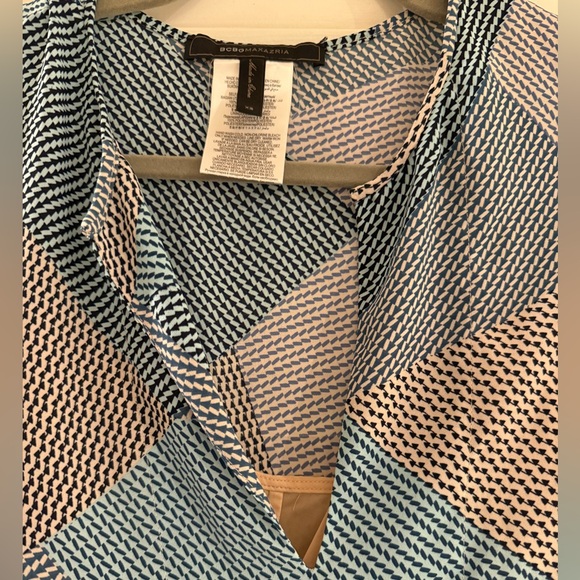 BCBG Maxazaria Geometric Pattern Dress - Picture 4 of 11